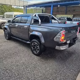 TOYOTA HILUX GR 2025 AUT - Imagen 7