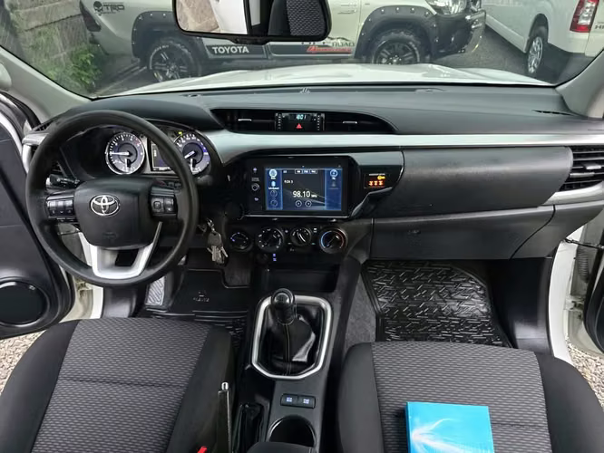 TOYOTA HILUX MEC 2021  - Imagen 4