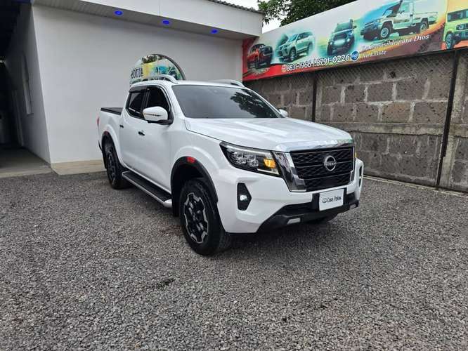 NISSAN FRONTIER AUT 2025