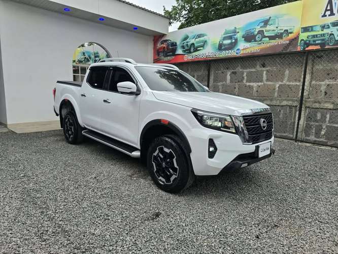 NISSAN FRONTIER AUT 2025