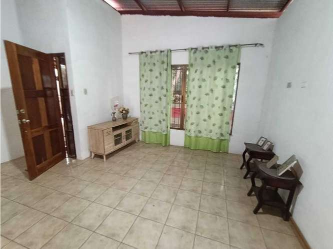 En renta casa fuera de residencial en la Carretera Vieja a León - LP - Imagen 14