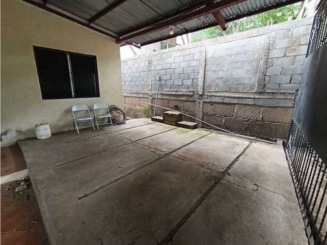 En renta casa fuera de residencial en la Carretera Vieja a León - LP - Imagen 3