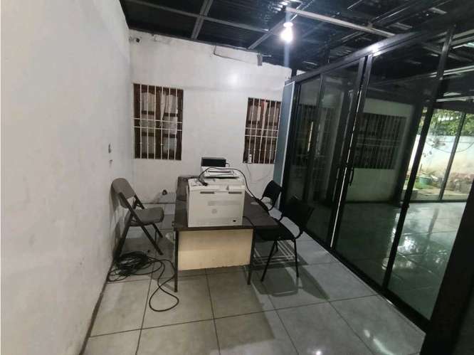 Reparto San Juan, Local Comercial en renta- LP - Imagen 14