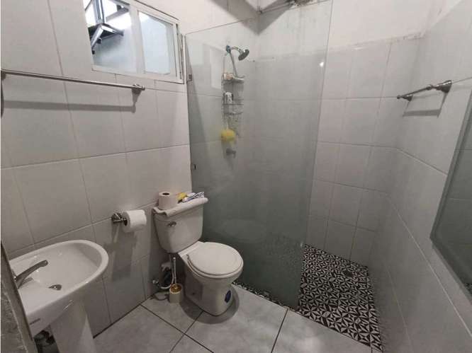 Reparto San Juan, Local Comercial en renta- LP - Imagen 13