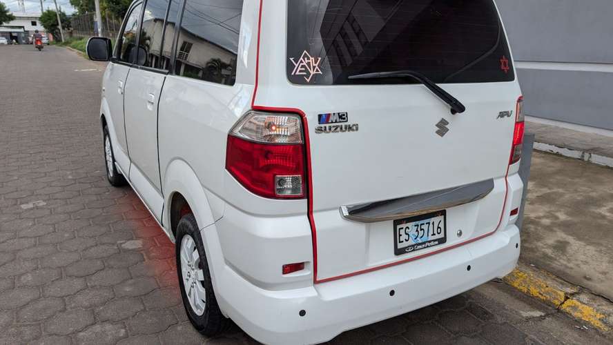 Suzuki APV 