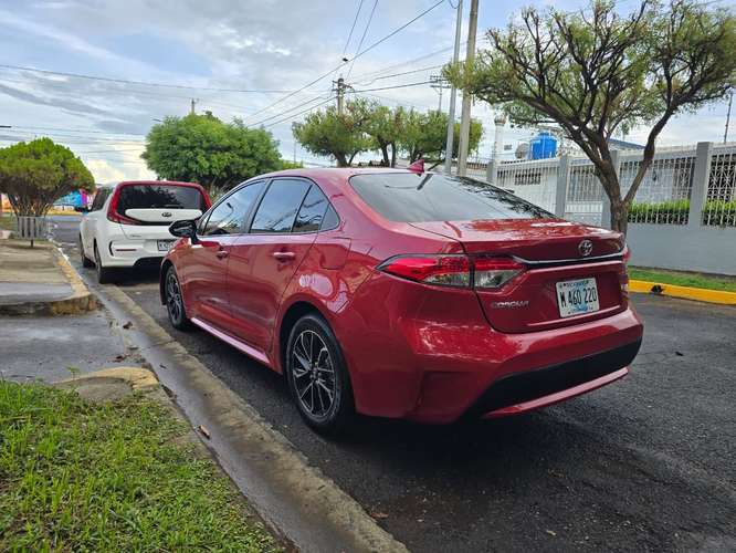 TOYOTA COROLA LE 2021 AUTOMÁTICO - Imagen 6