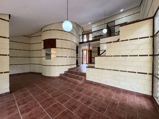 Venta de Casa en Villa Fontana Sur  - Imagen 3