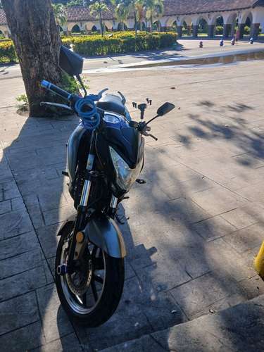 Se vende moto Raybar 250cc