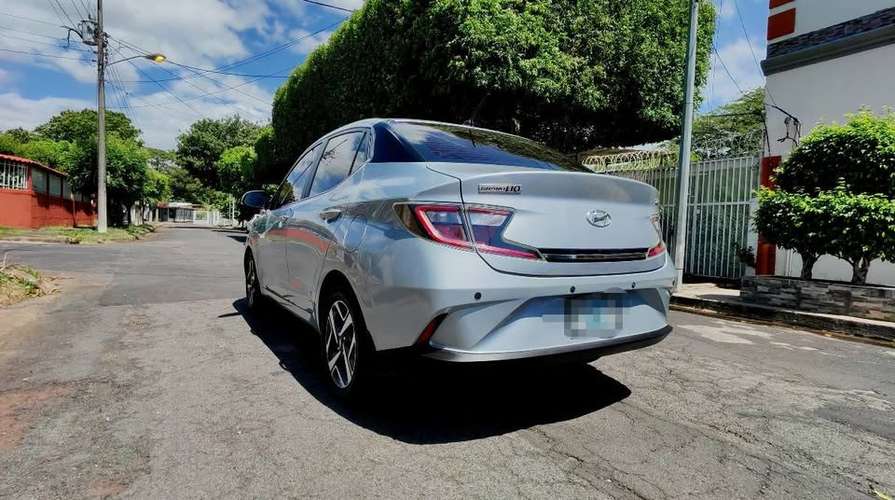 HYUNDAI GRAND I10 SEDAN AÑO 2023 - Imagen 4