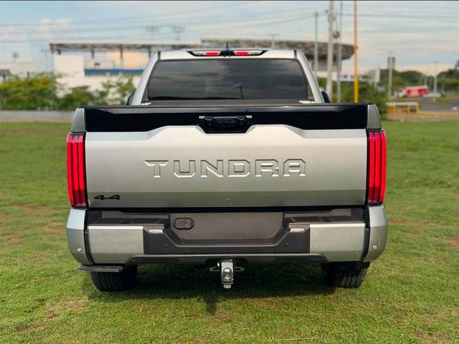 TUNDRA PLATINIUM