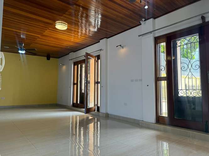  CASA EN VENTA EN REPARTO SAN JUAN | US$370,000 - Imagen 3