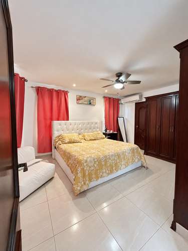 TP - CASA CON PISCINA EN ALTOS DE SANTO DOMINGO / U$290,000 - Imagen 7