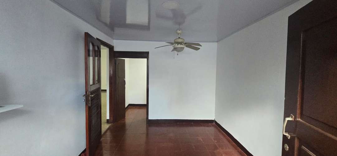 Alquiler de Casa en Reparto San Juan  - Imagen 9