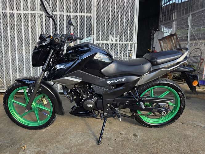 Linda Tvs Raider125cc Año 2026