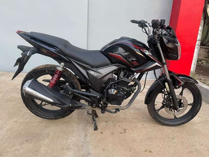Akt evo r3 150cc Año 2025