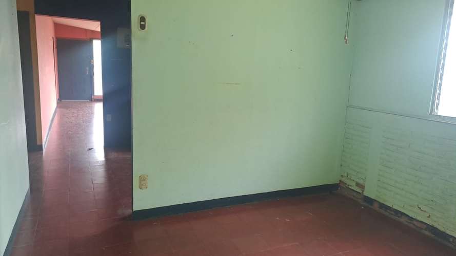 CASA PARA OFICINA Y BODEGA  - Imagen 5