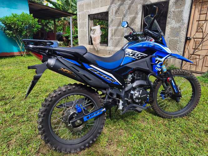 Motocicleta Serpento Krait 250CC 2026