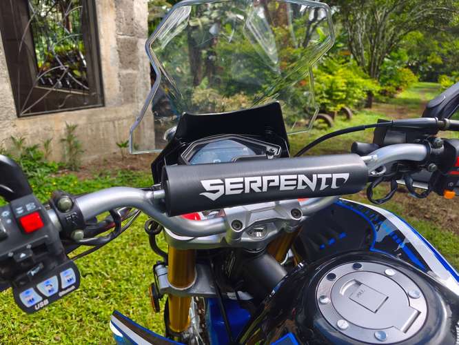 Motocicleta Serpento Krait 250CC 2026