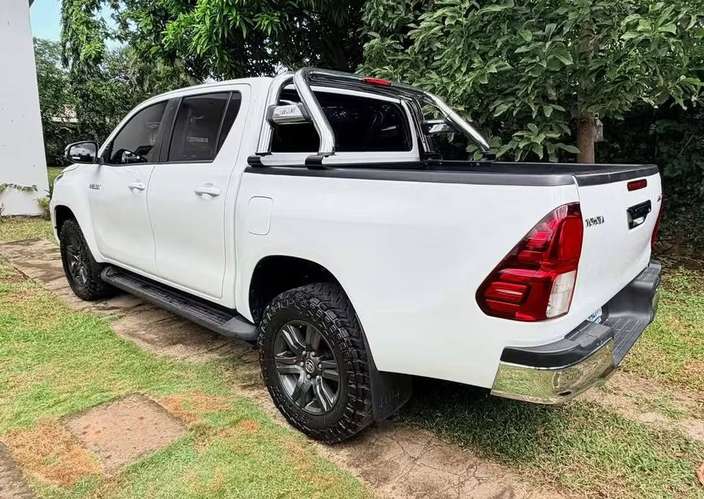 HILUX MEC 2026  - Imagen 4