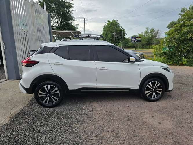NISSAN KICKS AUT 2022