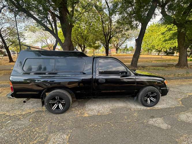 Toyota Tacoma 1998