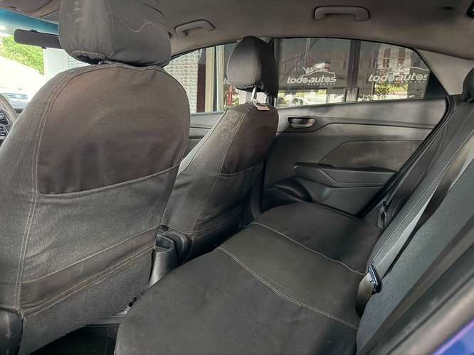 HYUNDAI ACCENT AÑO 2020 - Imagen 6