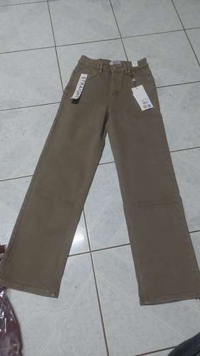 Zapatos puma, sperry top sider,  pantalón kalua