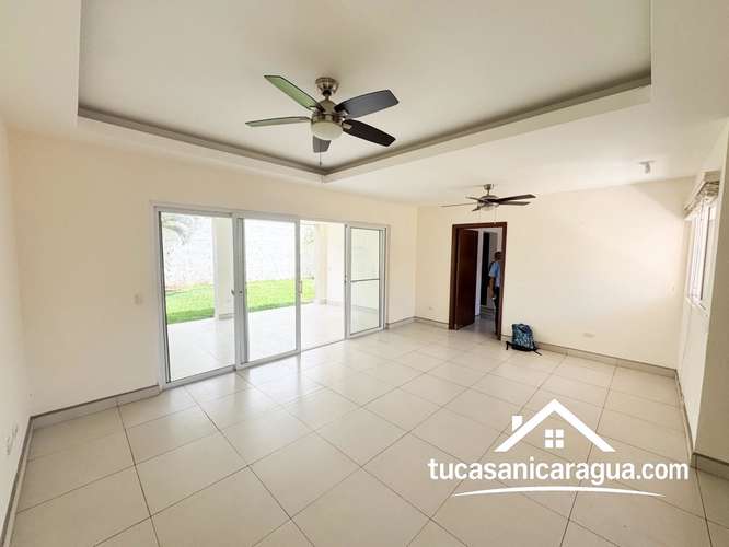  **CASA EN RENTA EN HACIENDA EL BOSQUE, SANTO DOMINGO – MANAGUA** - Imagen 9