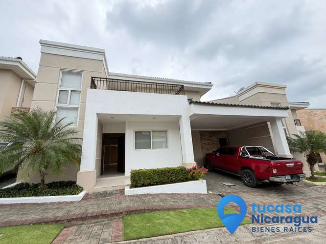  **CASA EN RENTA EN HACIENDA EL BOSQUE, SANTO DOMINGO – MANAGUA**