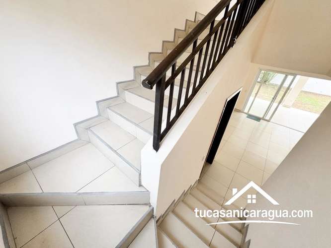  **CASA EN RENTA EN HACIENDA EL BOSQUE, SANTO DOMINGO – MANAGUA** - Imagen 8