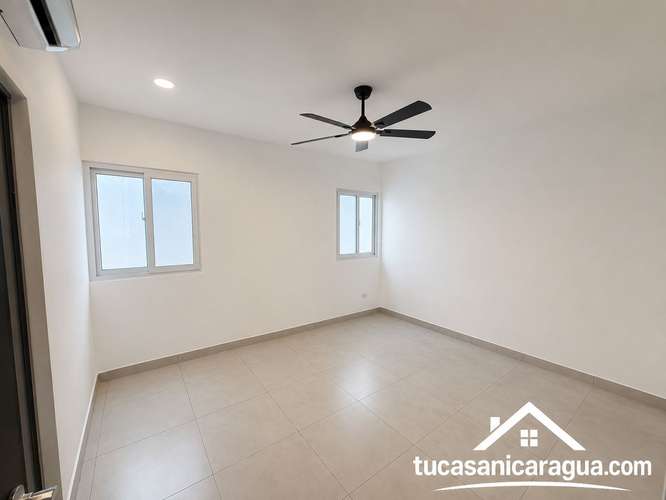 CASA NUEVA Y MODERNA EN RENTA EN SENDEROS DE LAS COLINAS – MANAGUA - Imagen 3