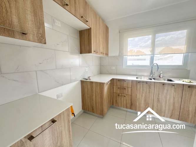 CASA NUEVA Y MODERNA EN RENTA EN SENDEROS DE LAS COLINAS – MANAGUA - Imagen 5