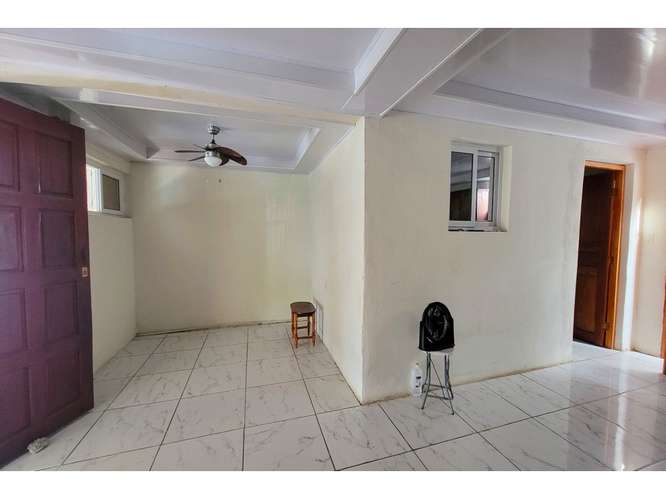 Se vende casa renovada en Villa Progreso Managua - Imagen 3