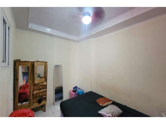 Se vende casa renovada en Villa Progreso Managua - Imagen 11