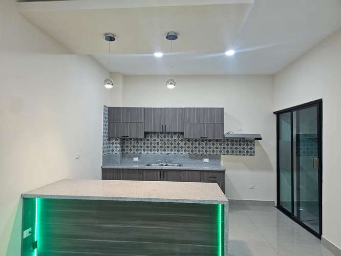 Se renta casa tipo Townhouse en residencial, ml - Imagen 2
