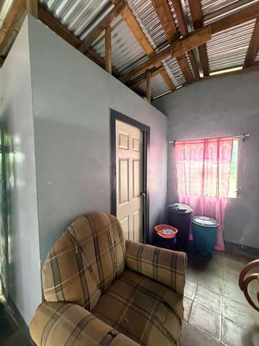 VENTA URGENTE DE CASA DE  HABITACIÓN EN BARRIO PUNTA FRÍA BLUEFIELDS . - Imagen 12