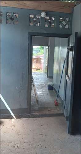 VENTA URGENTE DE CASA DE  HABITACIÓN EN BARRIO PUNTA FRÍA BLUEFIELDS . - Imagen 3