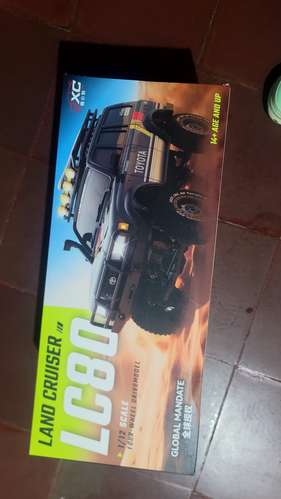 SE VENDE CRAWLER PROFESIONAL  A RADIO CONTROL MARCA LC 80 SERIE DE TOYOTA 4×4  ESCALA 1/12 ...