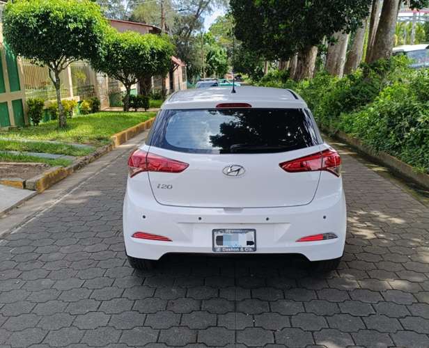 Hyundai i20 año 2018