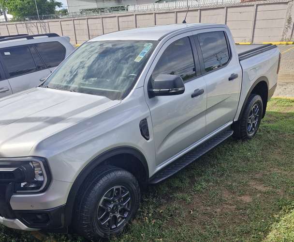 FORD RANGER XLT COMO NUEVA - Imagen 4