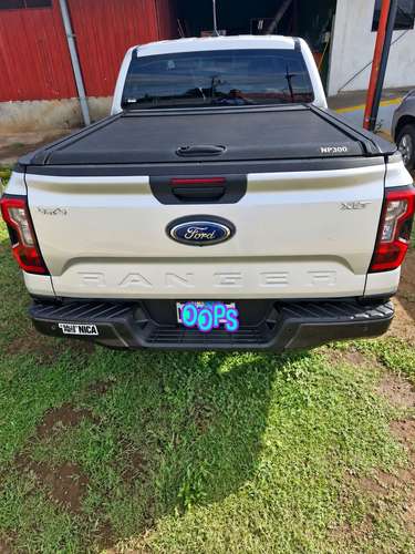 FORD RANGER XLT COMO NUEVA