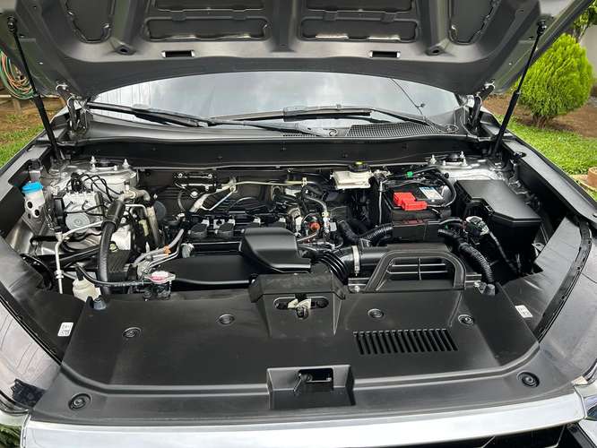VENDO CAMIONETA HONDA CR-V AÑO 2023 - Imagen 3