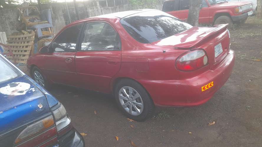 Vendo automóvil kia sephia donde esta y como esta puede llevar a su mecánico sin problemas.
