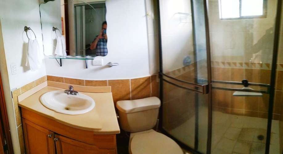 Alquilo moderno apartamento amueblado en Villa Fontana - Imagen 7