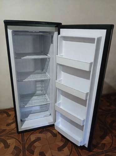Freezer Vertical Premium Levella  - Imagen 2