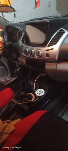 Se vende Mitsubishi L200 único dueño - Imagen 5