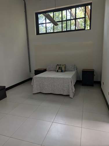 Casa de pisos en renta carretera sur