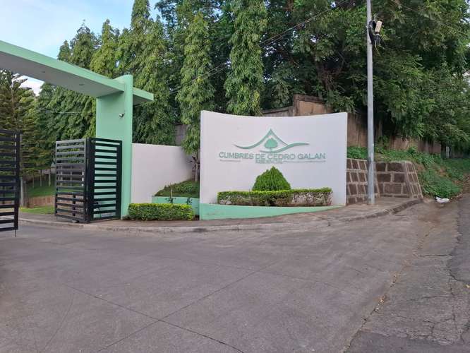 GG -  Venta, terreno de 5,826 Vrs2 en residencial Cumbres de Cedro Galan  - Imagen 3