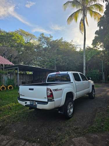 TOYOTA TACOMA NACIONAL - Imagen 2