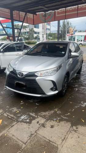 Vendo Yaris automático 2022  - Imagen 3